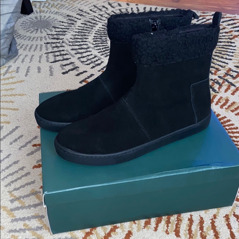 Black suede Lori Goldstein boots - Picture 2 of 5
